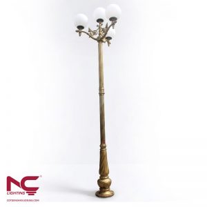 Cột đèn sân vườn Banian