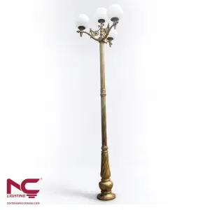 Cột đèn sân vườn Banian