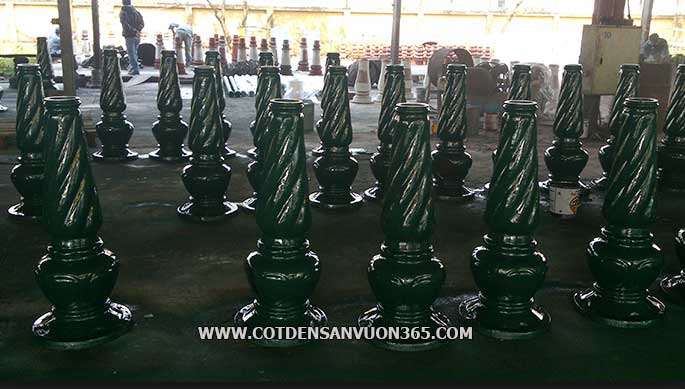 Sản xuất cột đèn sân vườn Banian, Cột đèn sân vườn Banian