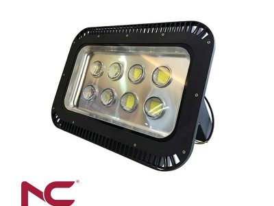 Đèn Pha Led 400W Mắt Lồi PNC11