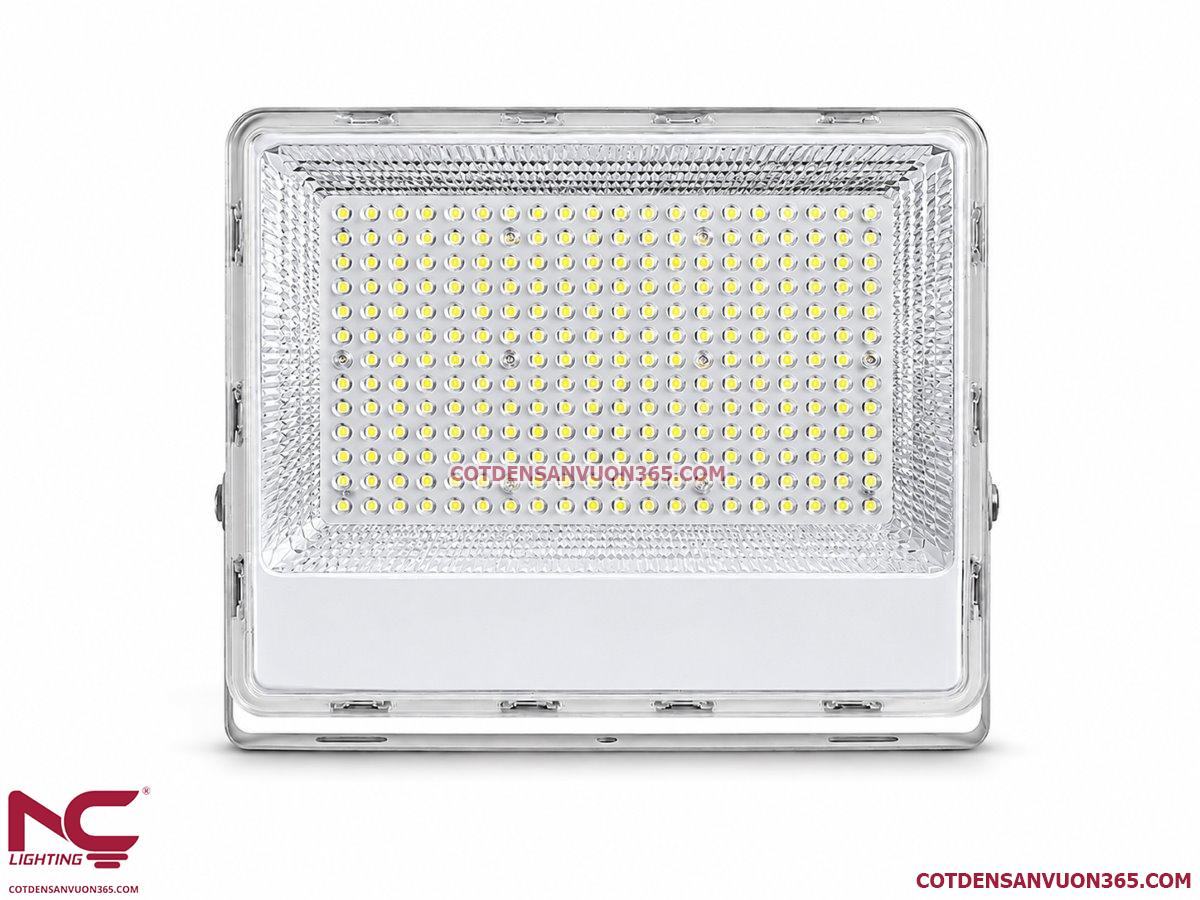 Đèn Pha Led PNC-54 từ 50W đến 200W 22 Đèn pha led PNC 54