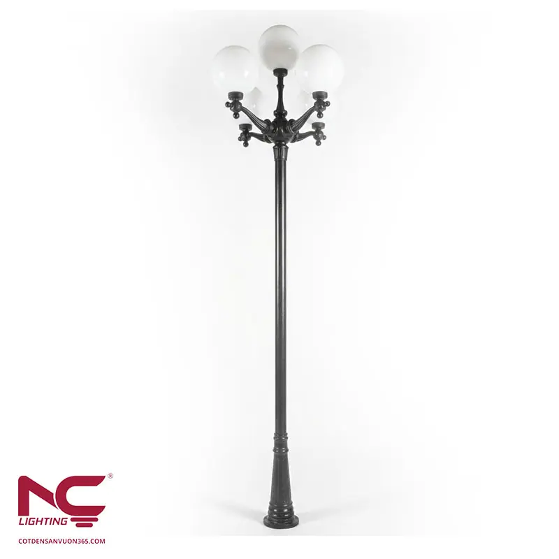 Cột đèn sân vườn 5 bóng