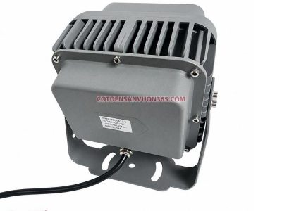Đèn Chiếu Cây Vuông Mũ NCCVM