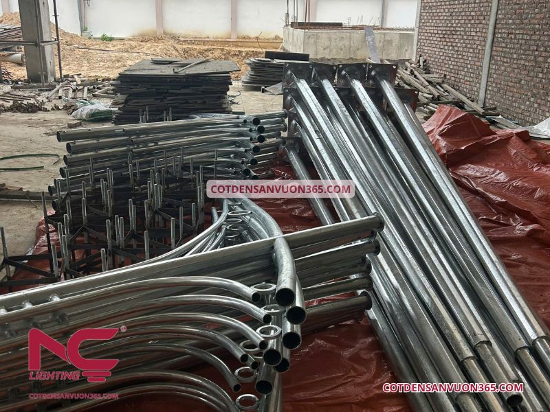 Công trình xây dựng tại Vĩnh Tường - Vĩnh Phúc Cột đèn sân vườn 365