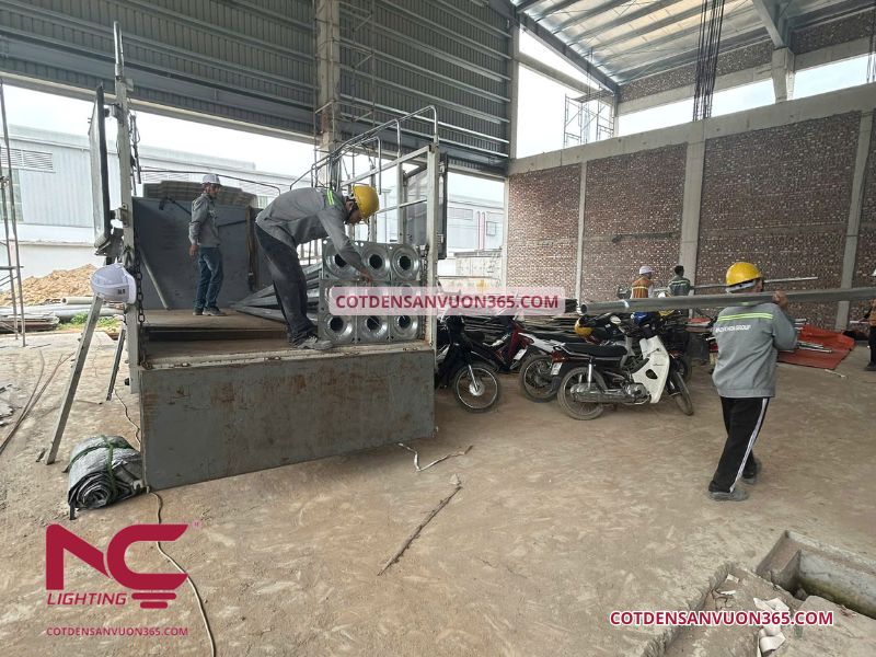 19 cột đèn cao áp cùng cần đèn mã 04 cho công trình tại Vĩnh Tường – Vĩnh Phúc